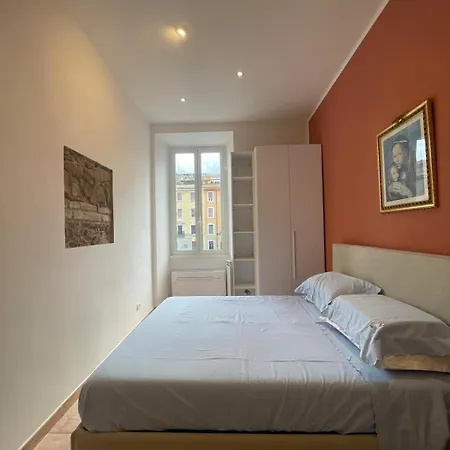 Steph And Lorenzo's Place * Rome